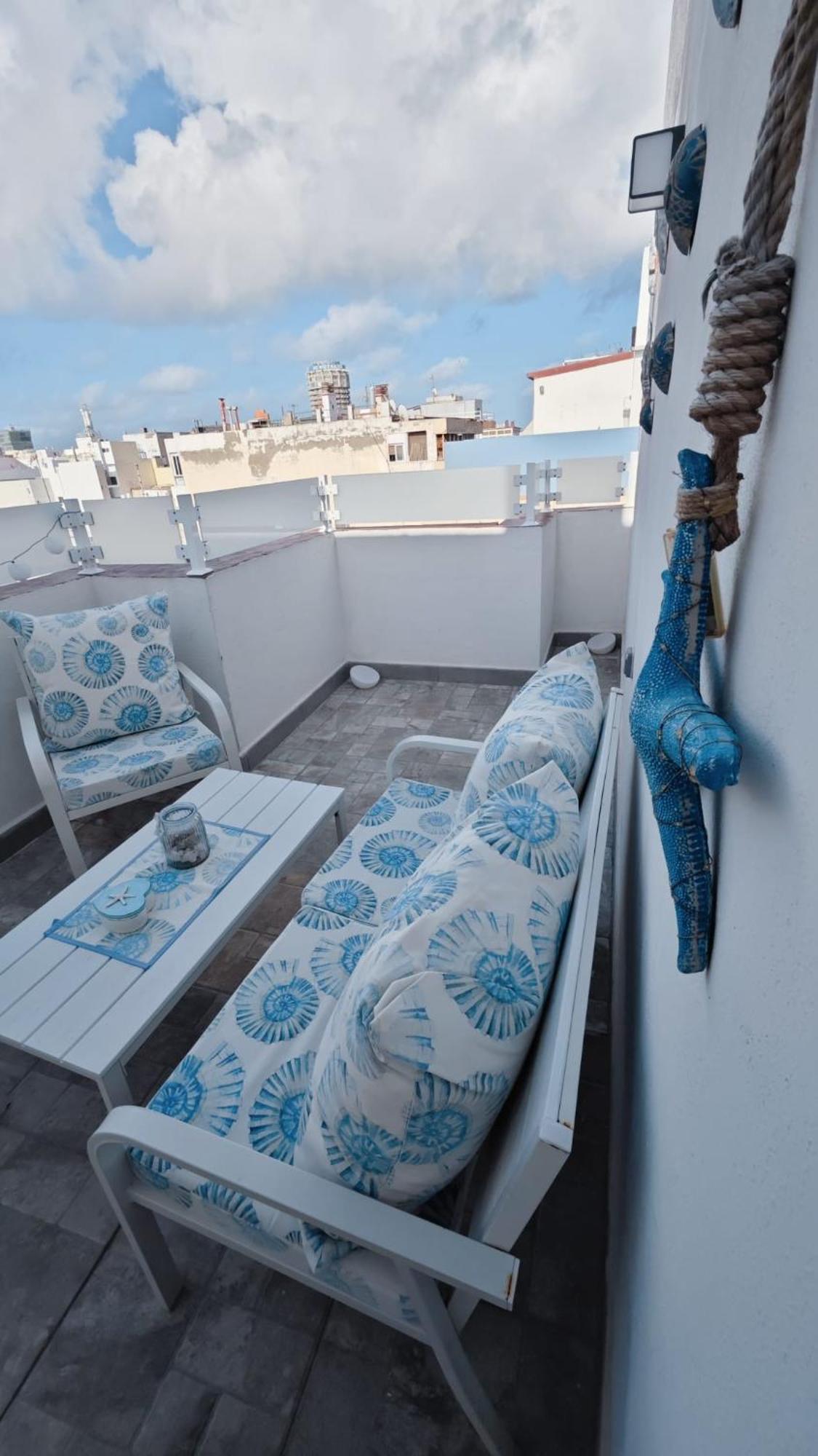 Ohana Las Palmas de Gran Canaria Luaran gambar