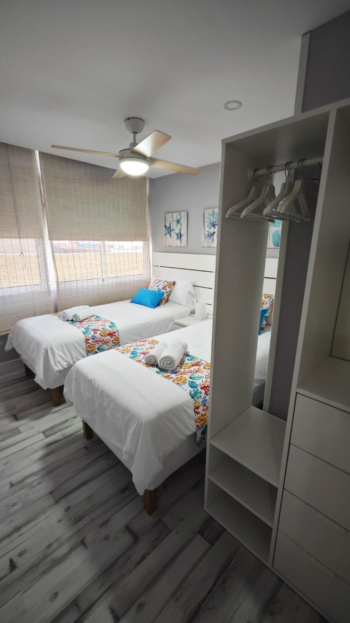 Ohana Las Palmas de Gran Canaria Luaran gambar